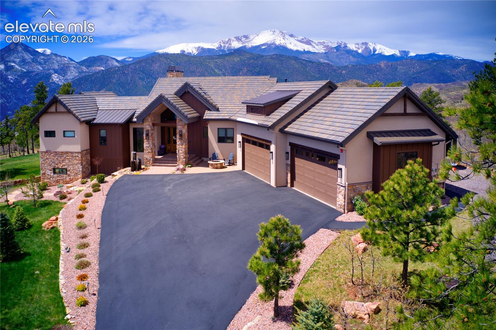 <b>Our Exceptional Homes</b>