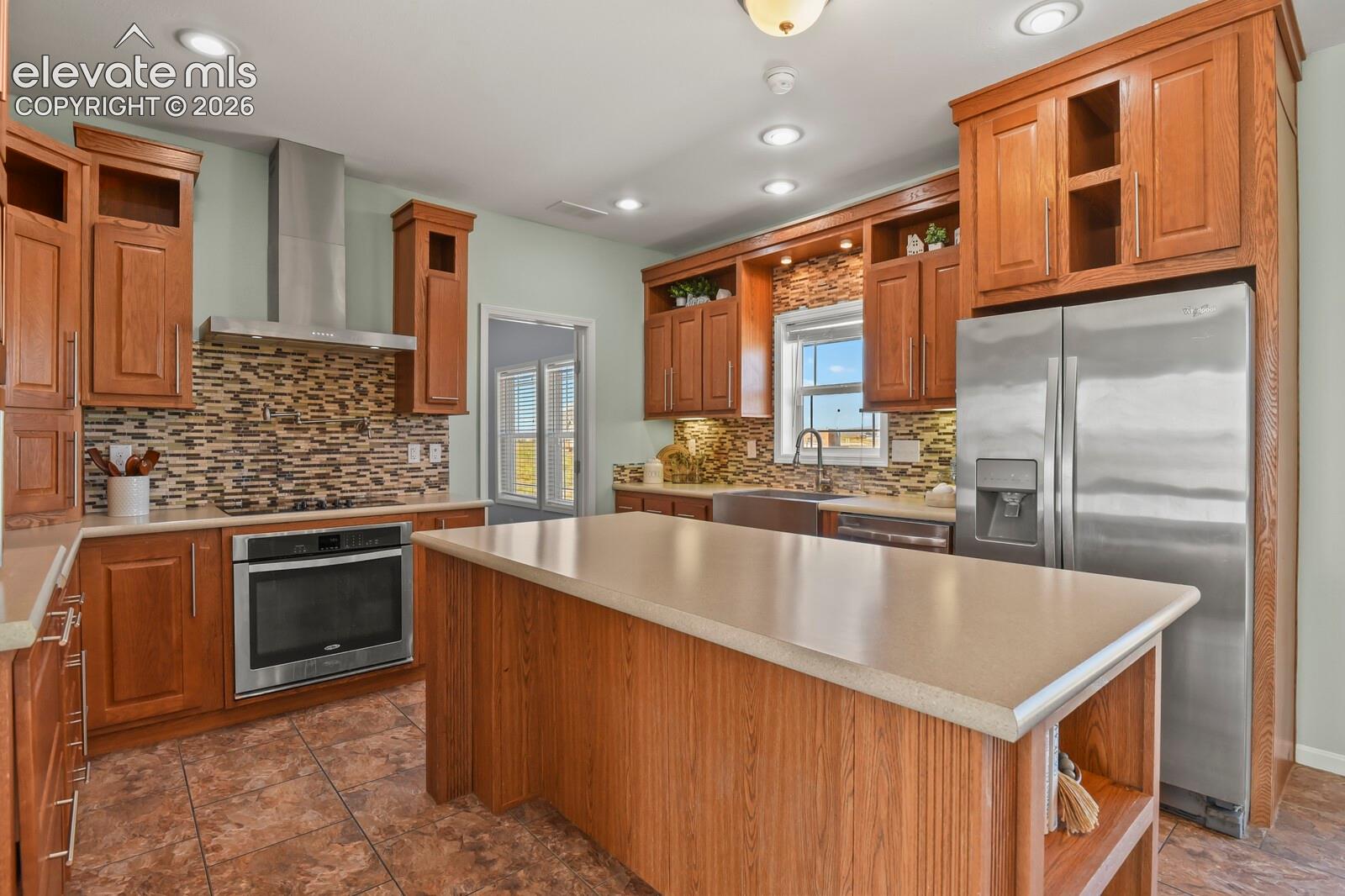 The large center island is perfect for entertaining and everyday use. 