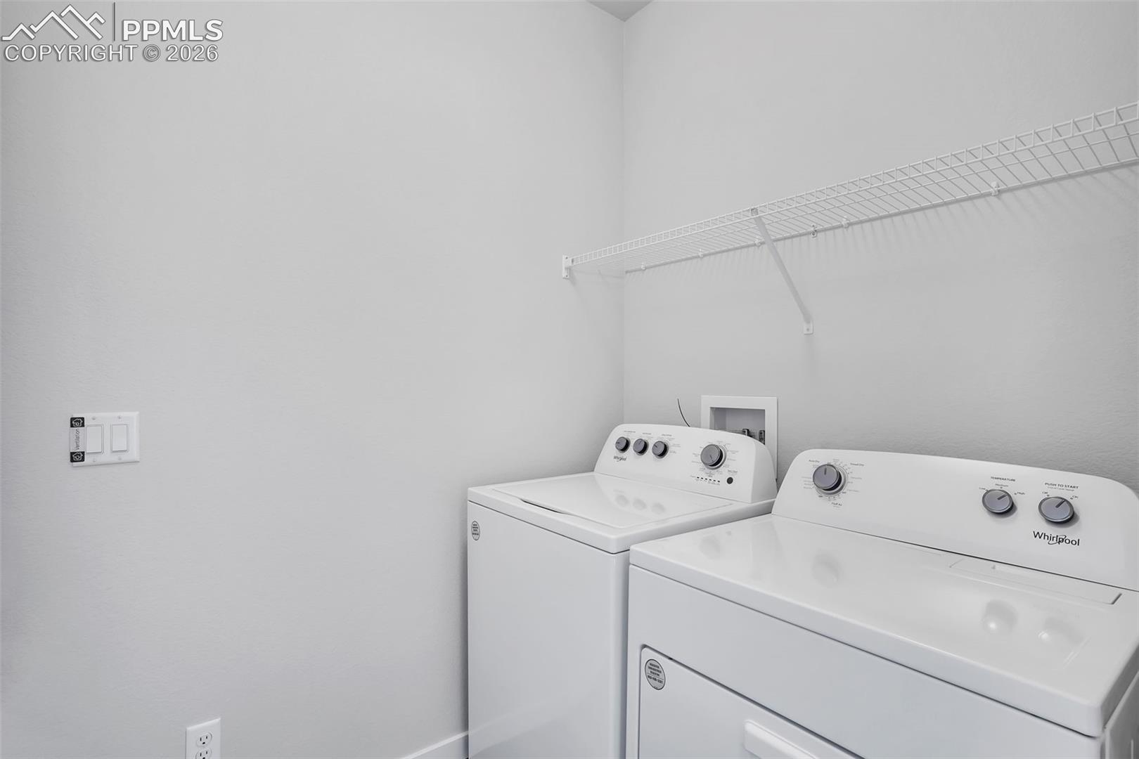 Upper level unit