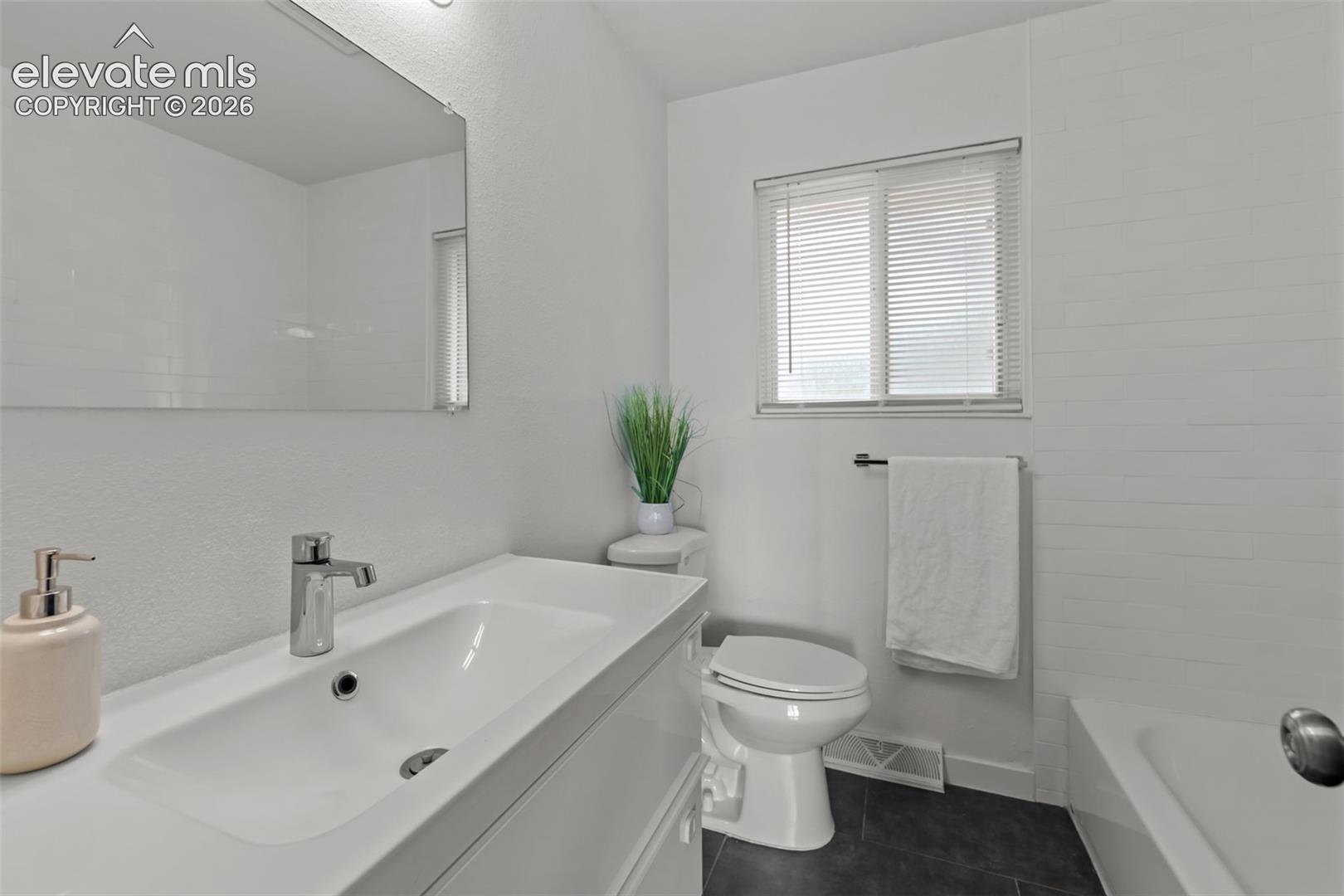 Photo 14 of 503 Loomis Avenue, Colorado Springs