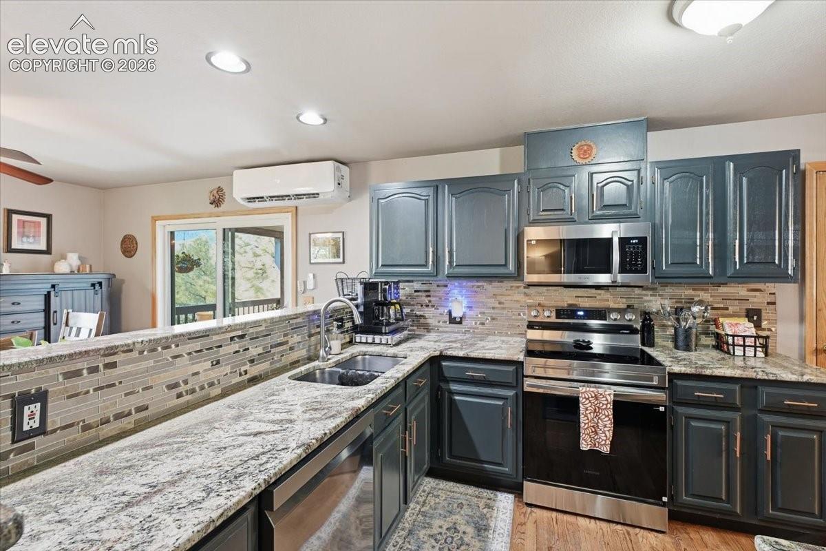 Photo 11 of 821 3rd Street, Palmer Lake