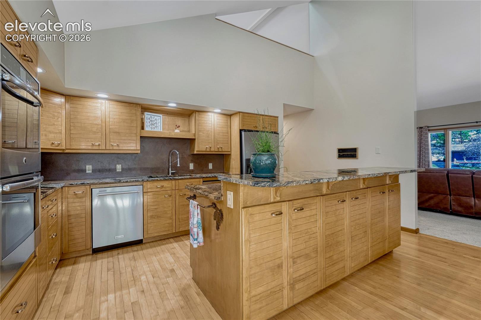 Photo 13 of 1055 HIDDEN VALLEY Road, Colorado Springs