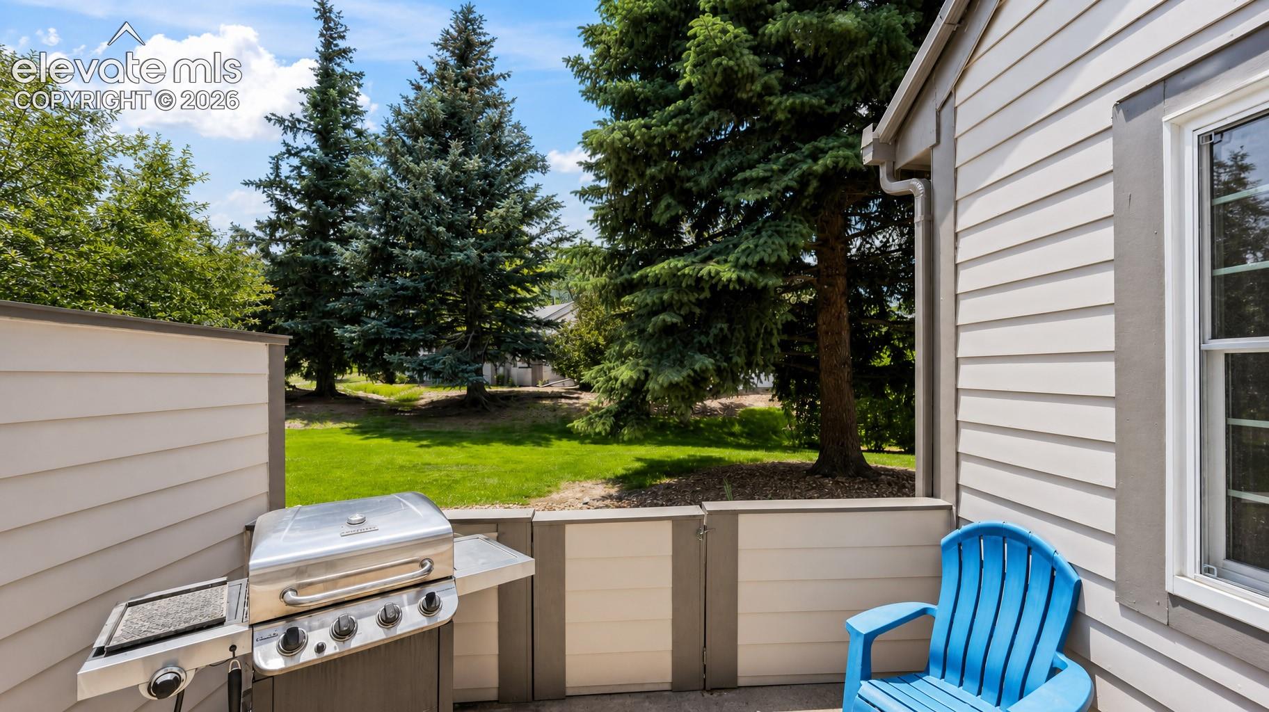 286 Cobblestone Dr, Colorado Springs, CO 80906