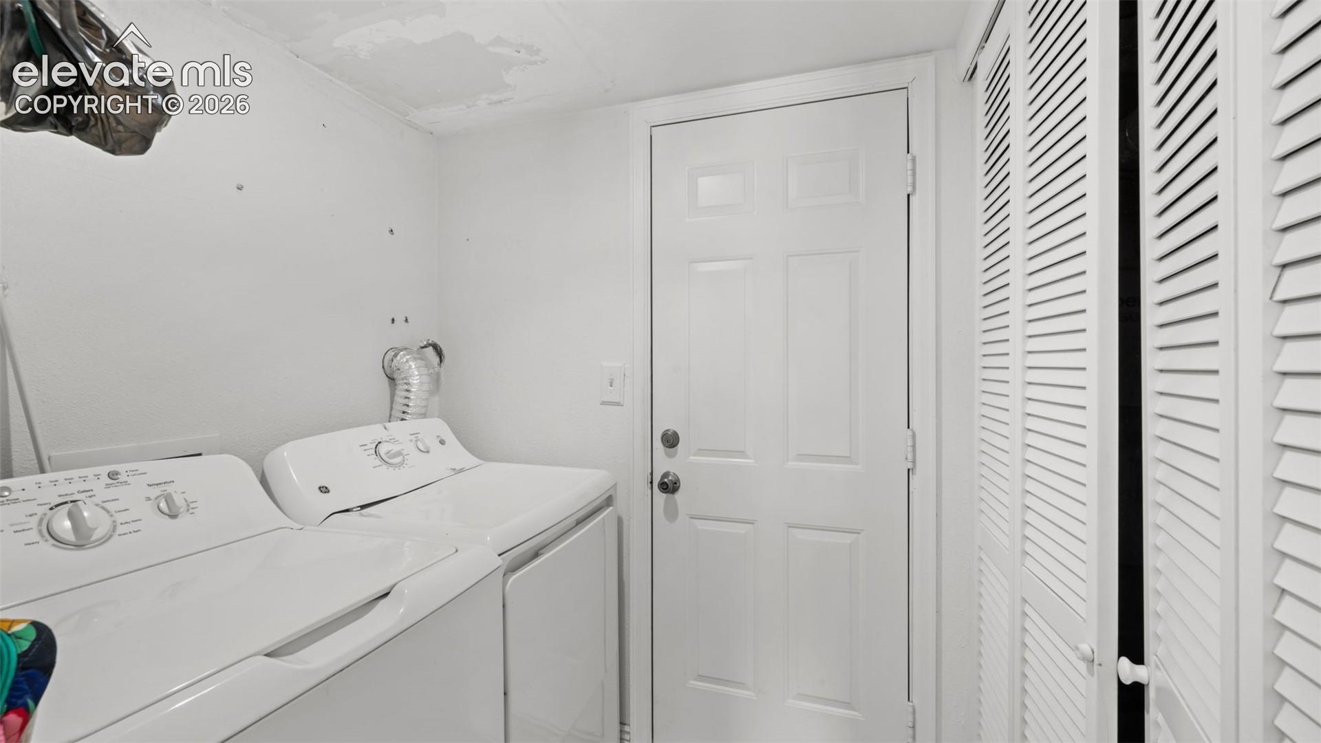 Photo 14 of 3433 Hunterwood Drive, Colorado Springs