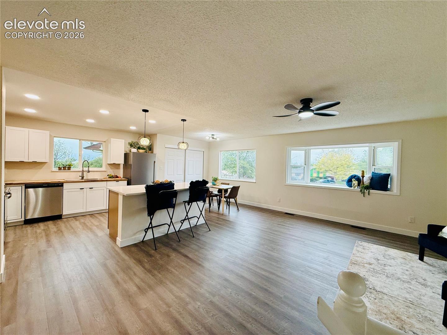 Large open area for entertaining and gathering