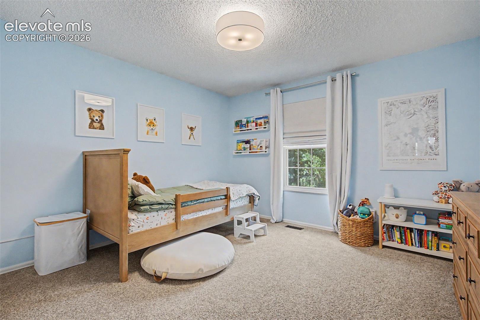 2nd Bedroom Photo 1