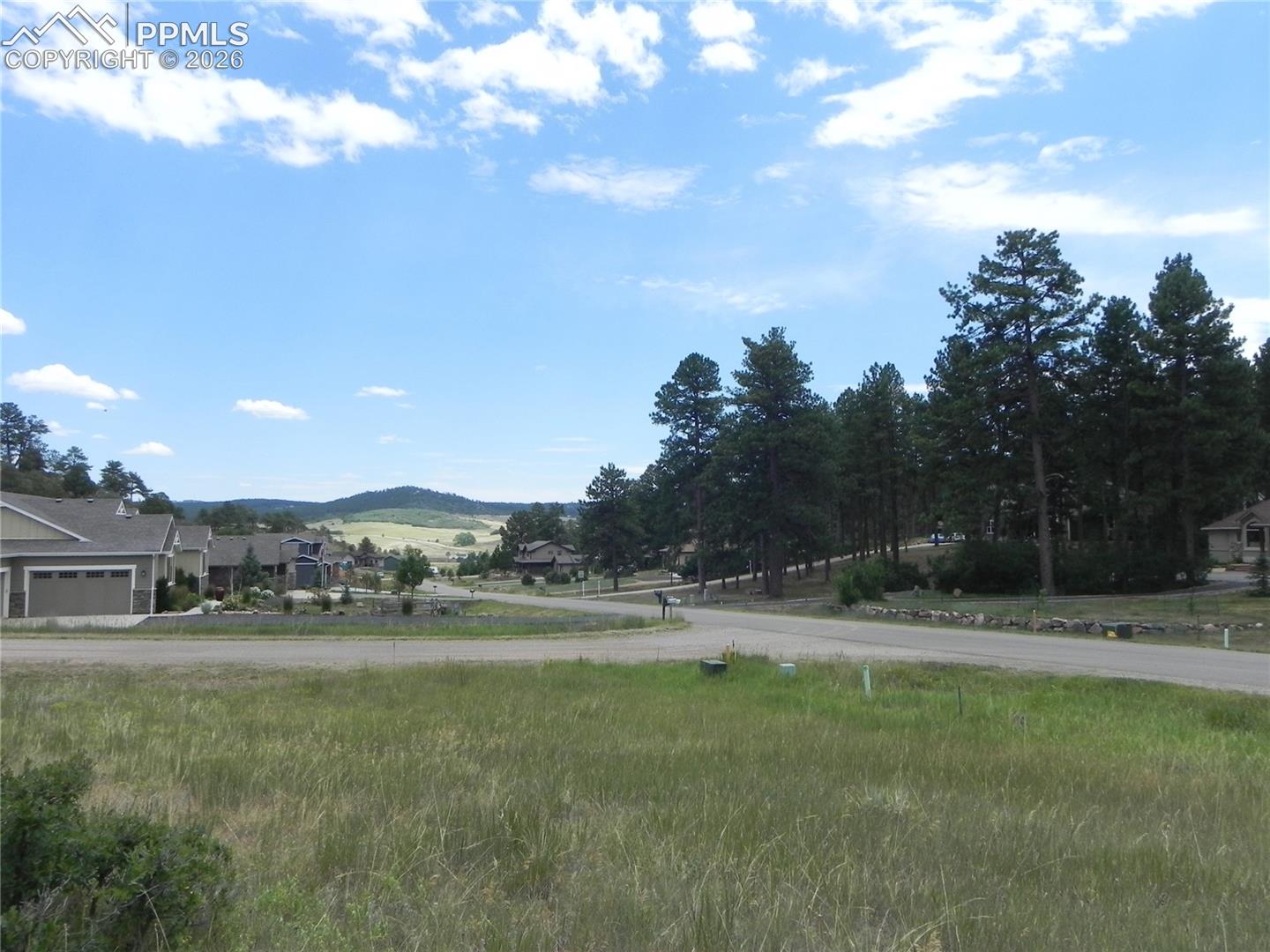 7749 Inca Rd, Larkspur, CO 80118