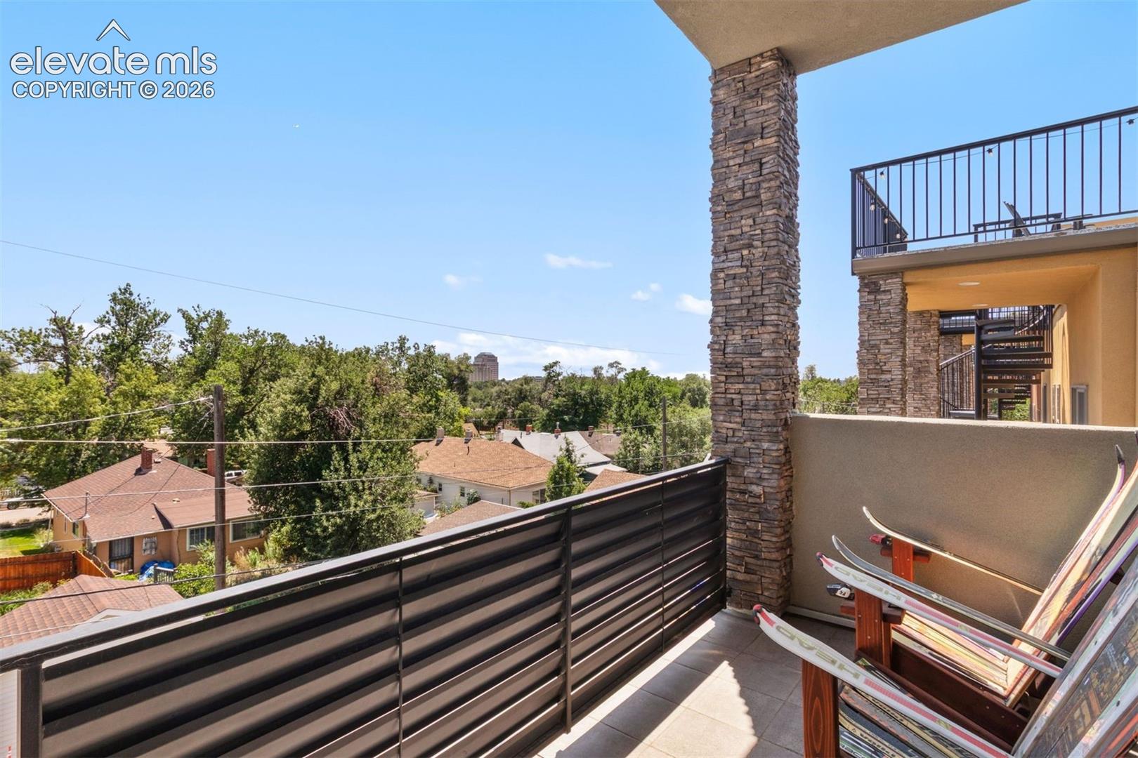 Front deck off living room