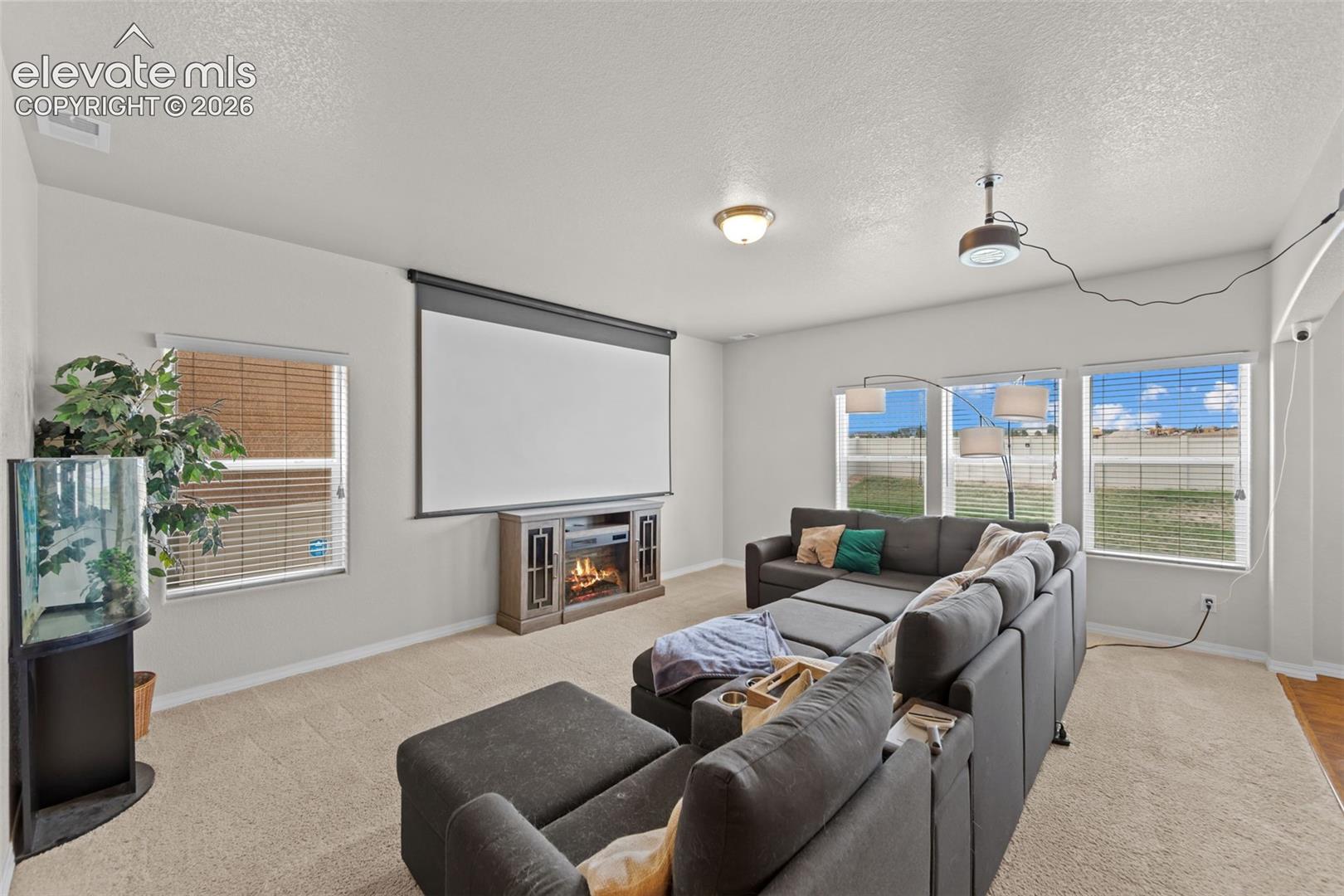Photo 7 of 8964 Vanderwood Road, Colorado Springs