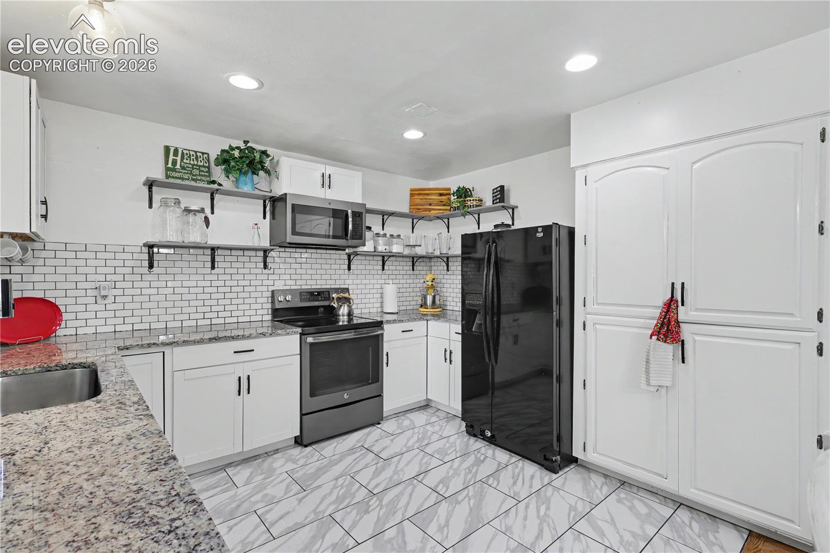 Photo 13 of 4026 N Loring Circle, Colorado Springs