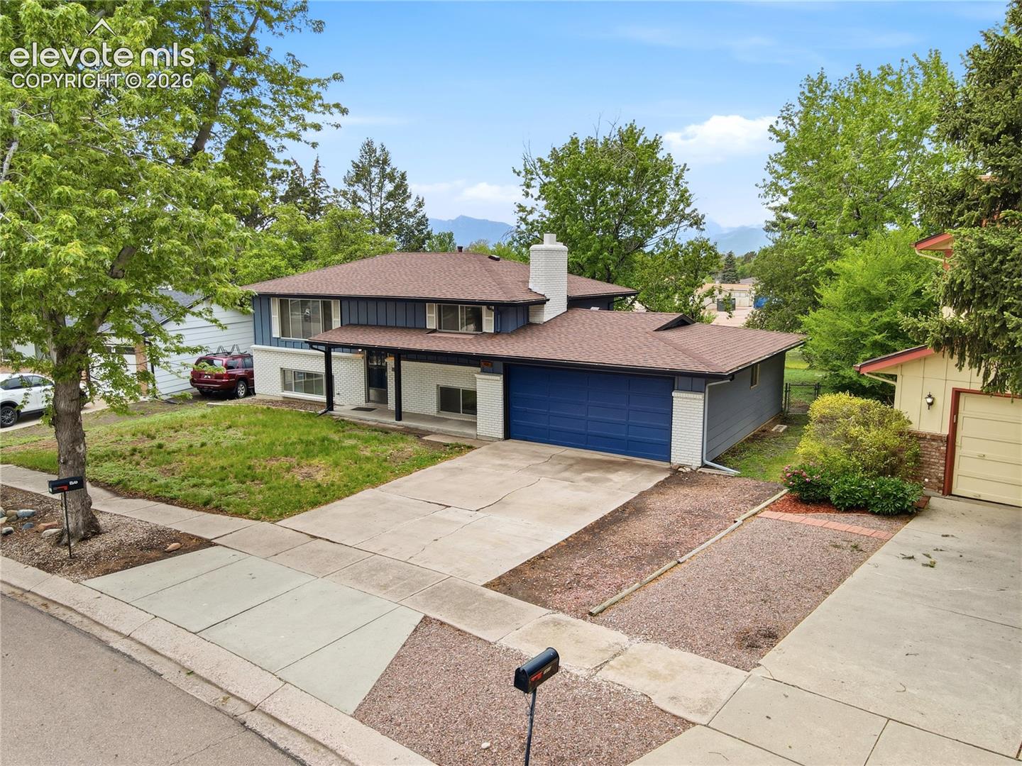 1406 Martin Dr, Colorado Springs, CO 80915