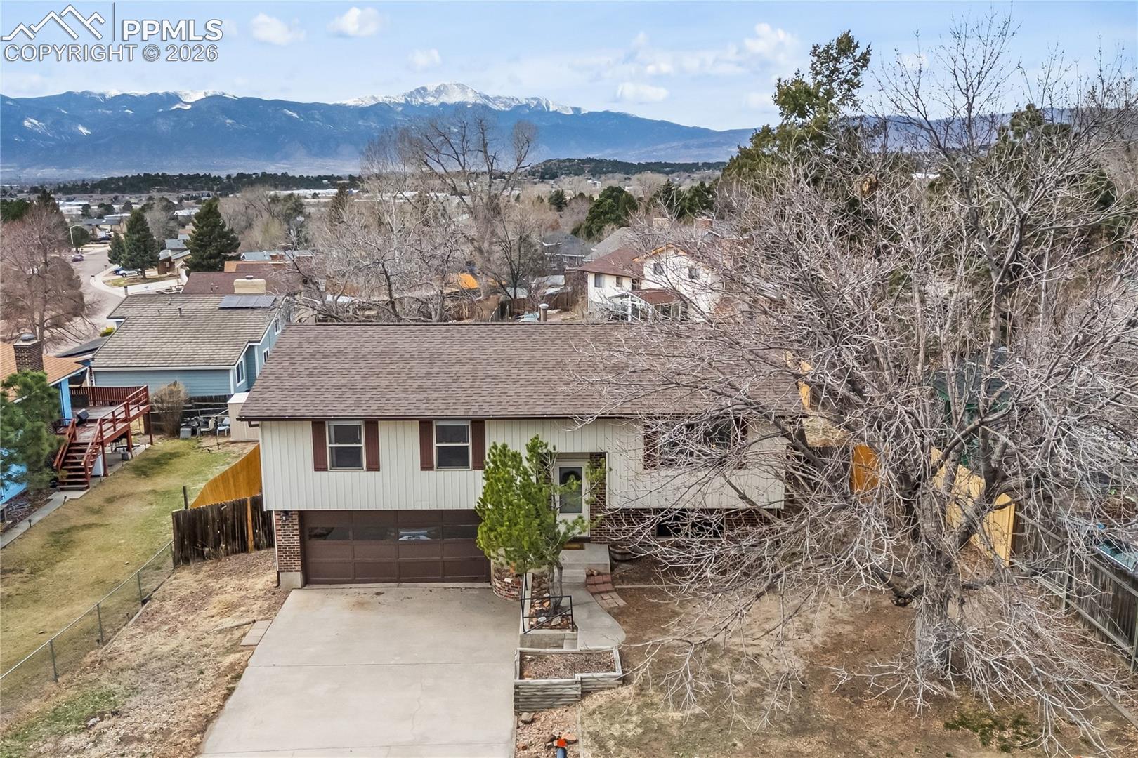 1730 Hathaway Dr, Colorado Springs, CO 80915