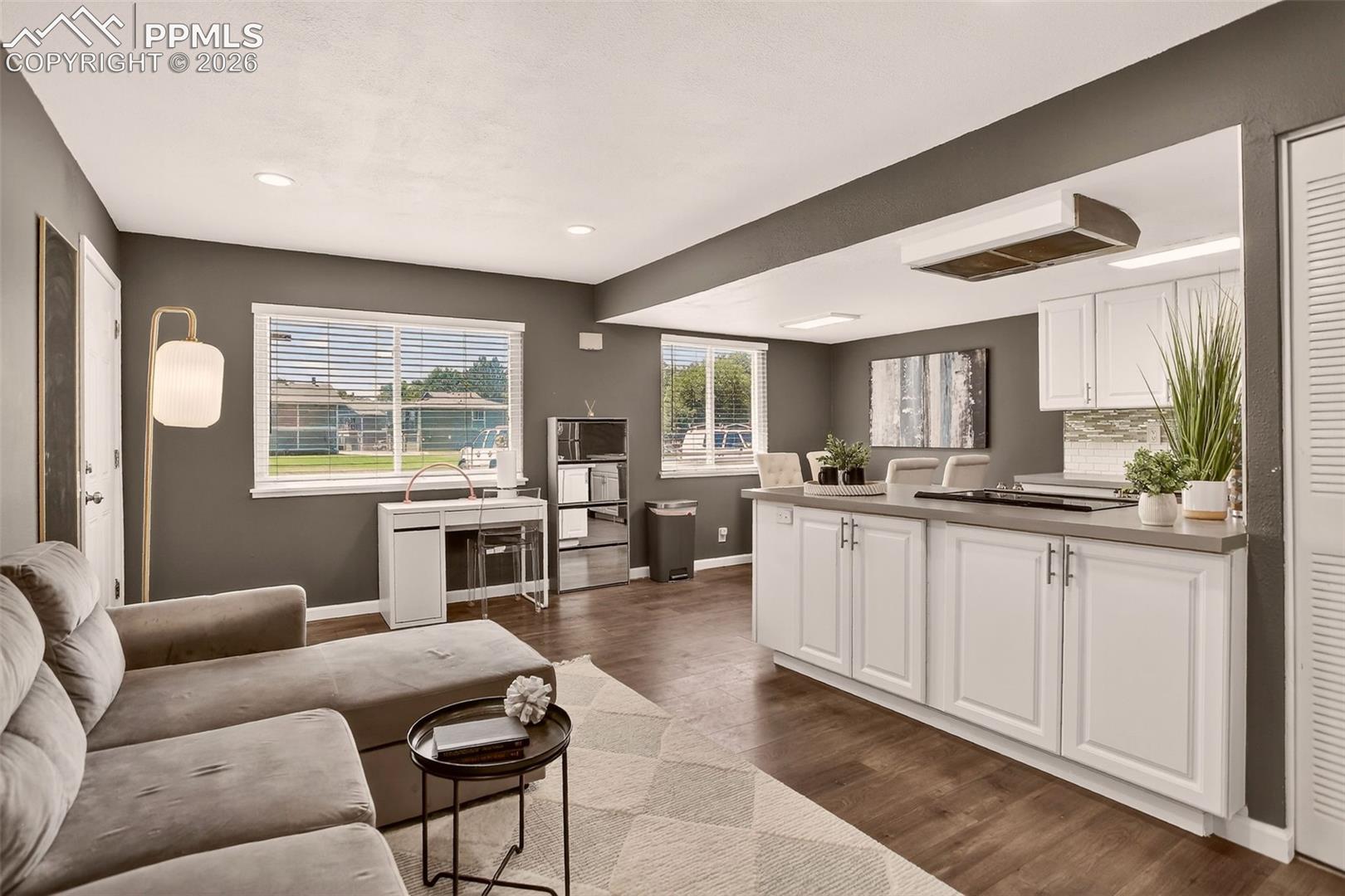 "Updated and move-in ready end unit in a Pool Community. New Luxury Vinyl flooring, new carpet, new interior paint, featuring modern finishes and a welcoming atmosphere." 