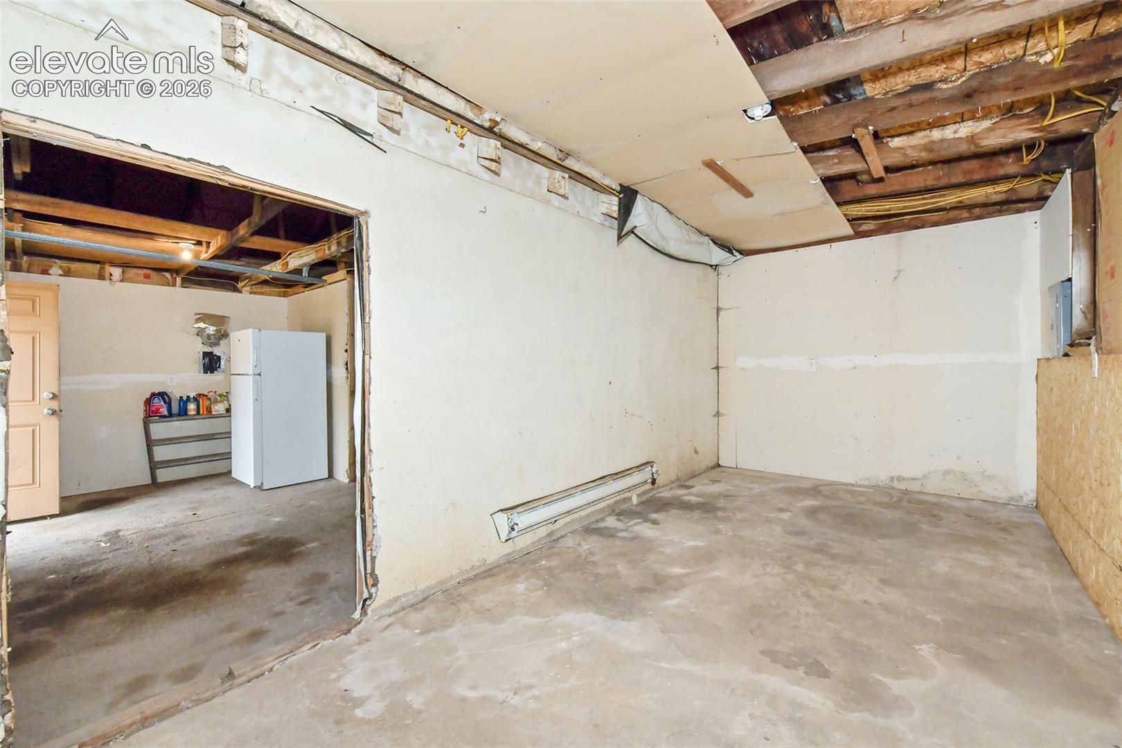 930 Alexander Rd, Colorado Springs, CO 80909