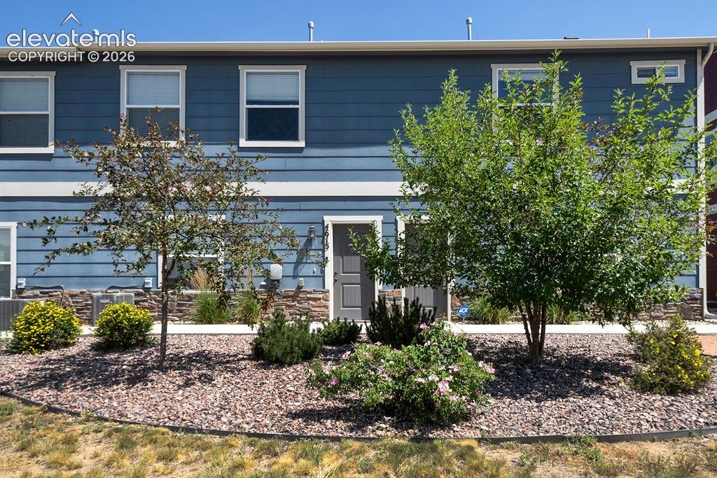 4621 Ports Down Ln, Colorado Springs, CO 80911