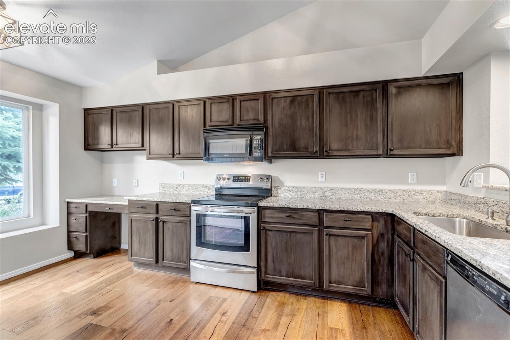 Photo 11 of 4359 Prairie Willow Drive, Colorado Springs