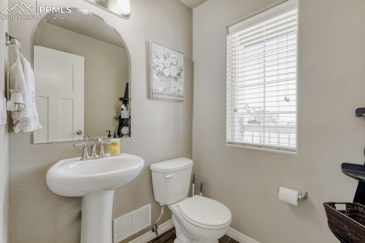 Photo 17 of 10296 Hidden Park Way, Peyton