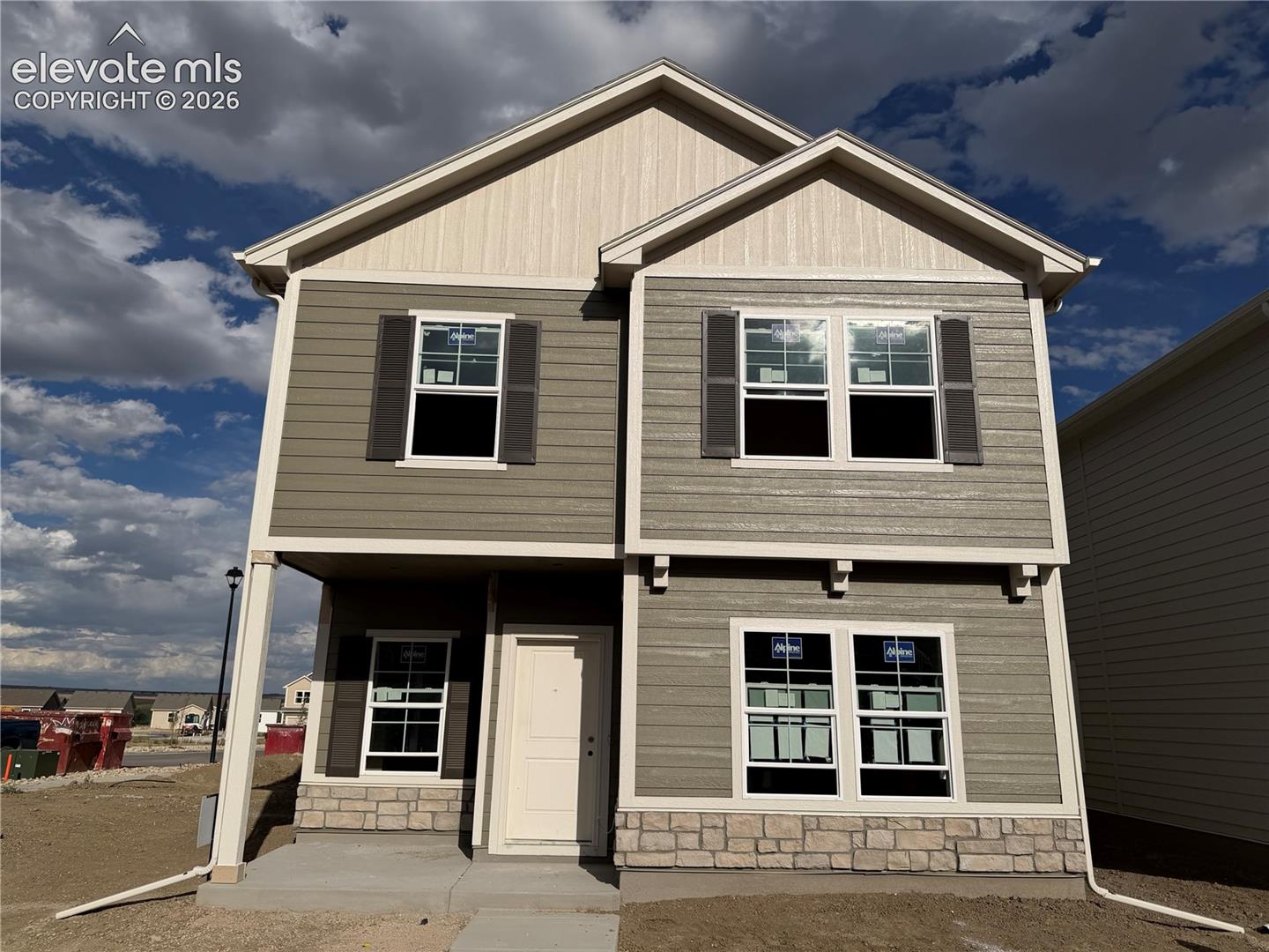 5326 Hodges Grove — photo 1