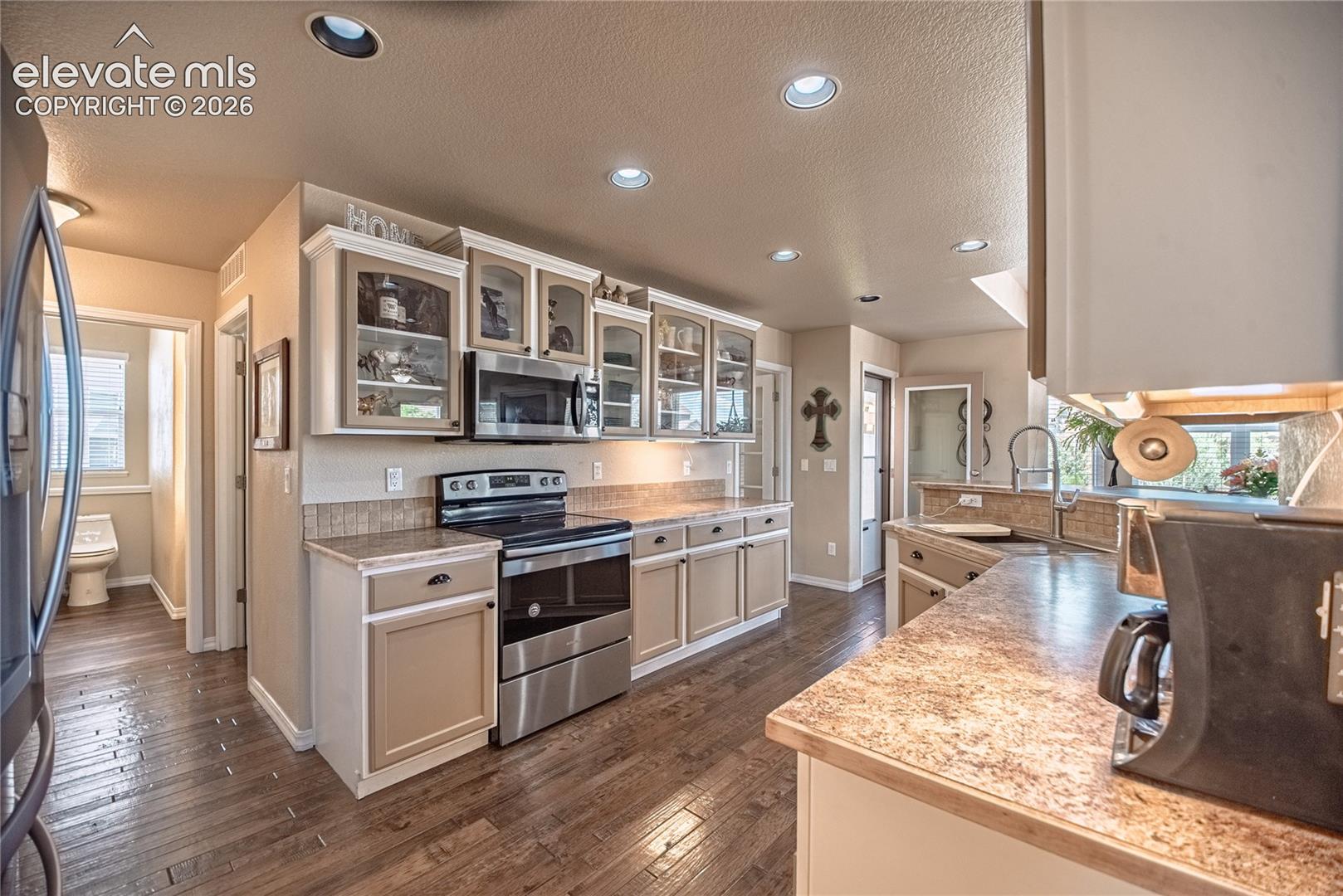 Photo 16 of 10393 Capital Peak Way, Peyton