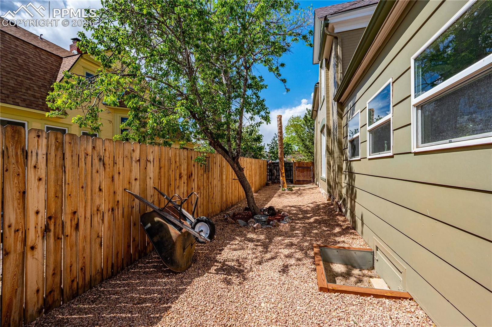 Photo 42 of 1008 Greenwood Avenue, Canon City