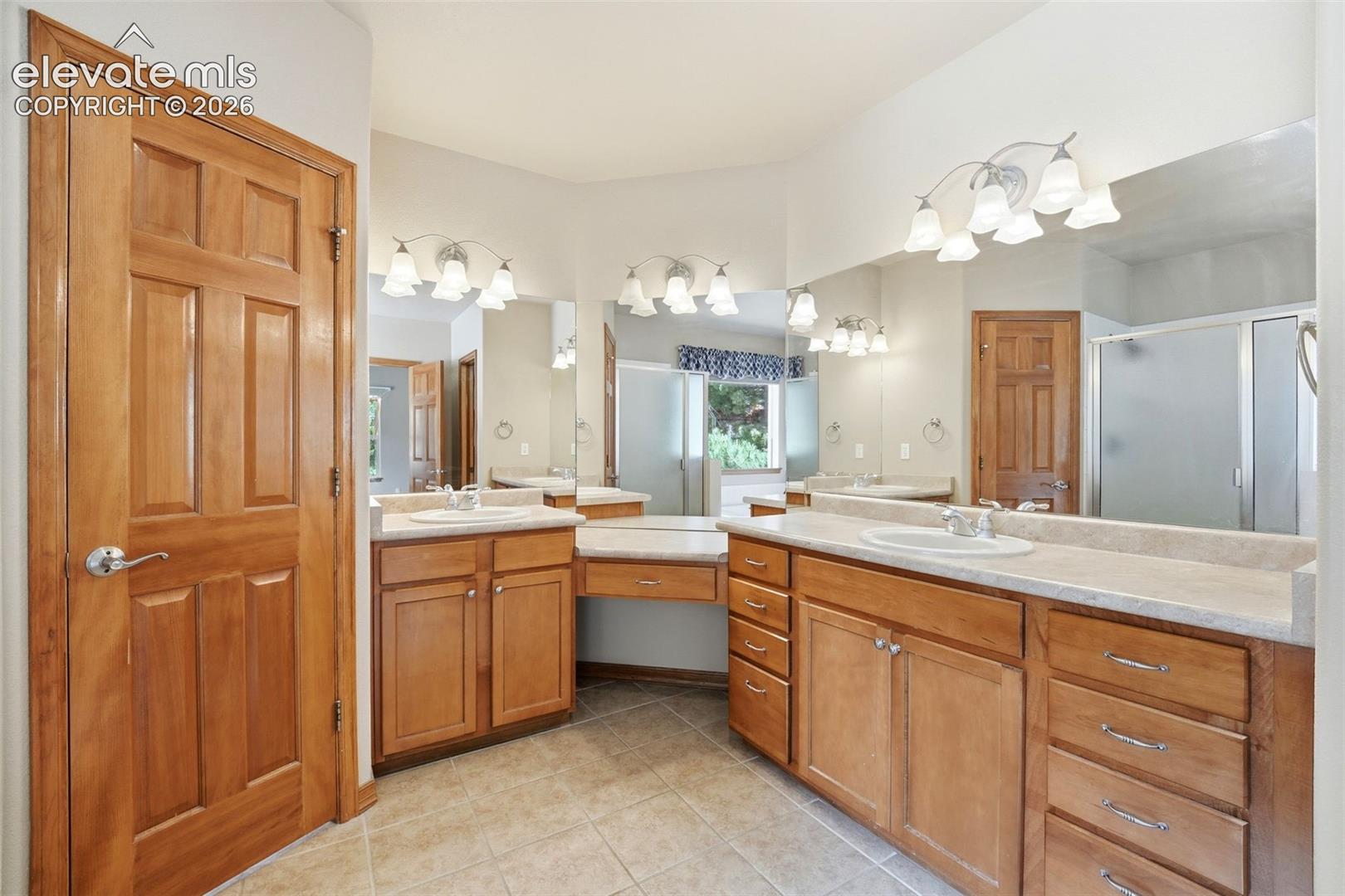 Photo 17 of 1630 Oakmont Drive, Colorado Springs