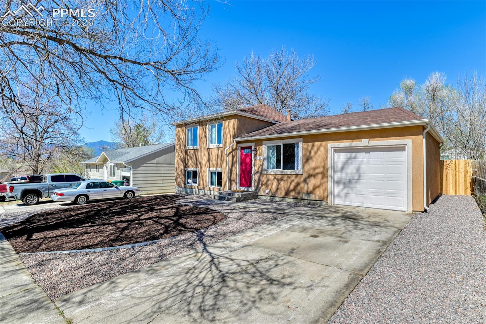 4408 Dewey Dr, Colorado Springs, CO 80916