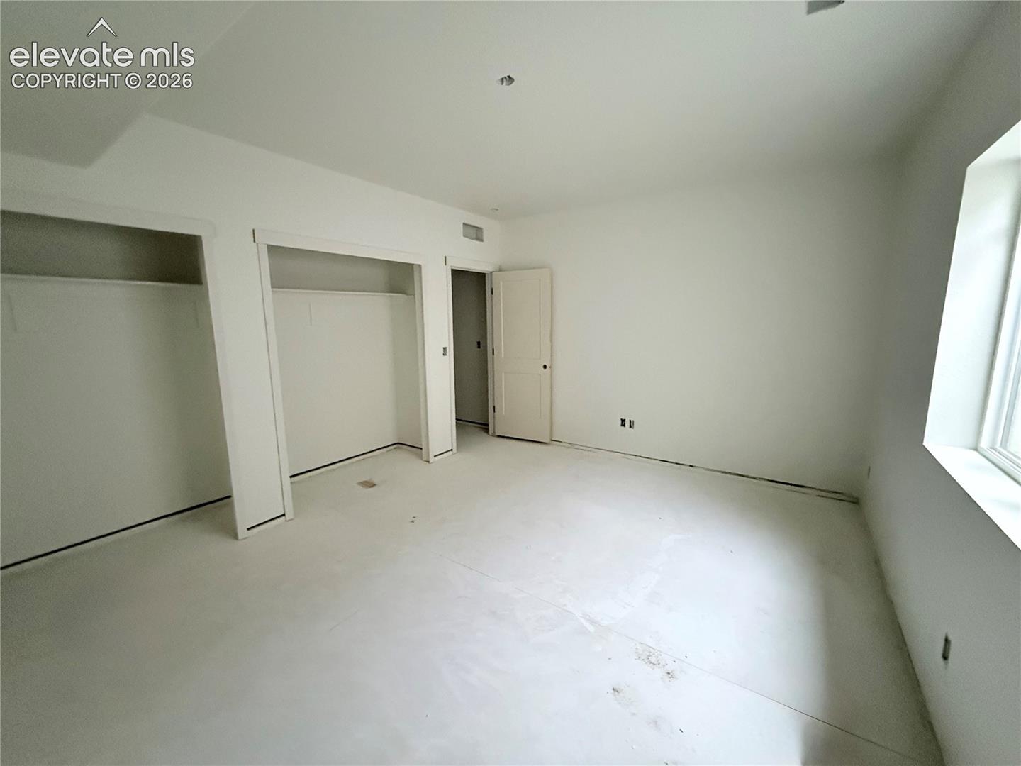 Lower Level Bedroom 1