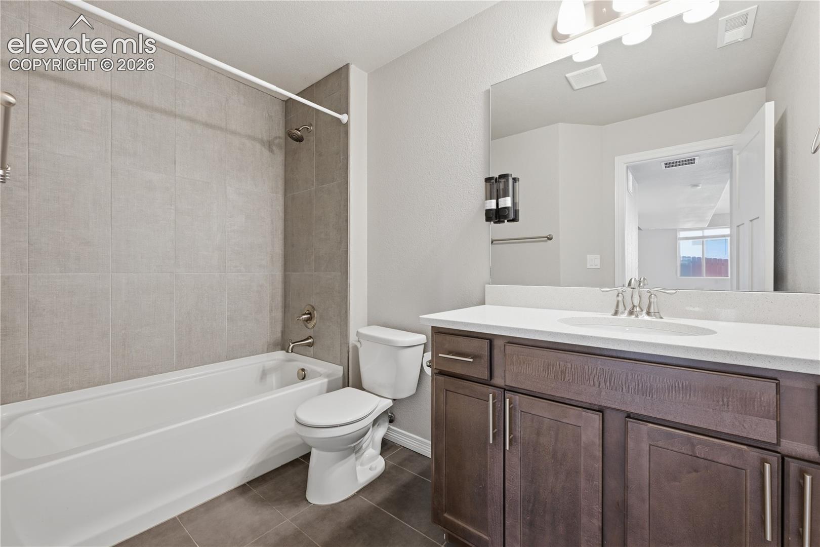 Photo 38 of 12875 Morning Breeze Way, Peyton