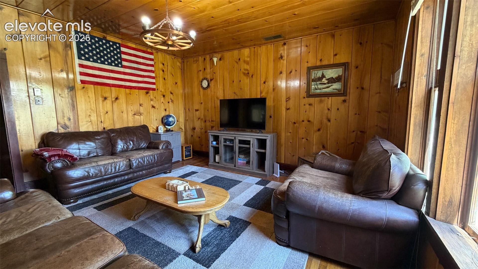 11105 County Road 102, Guffey, CO 80820