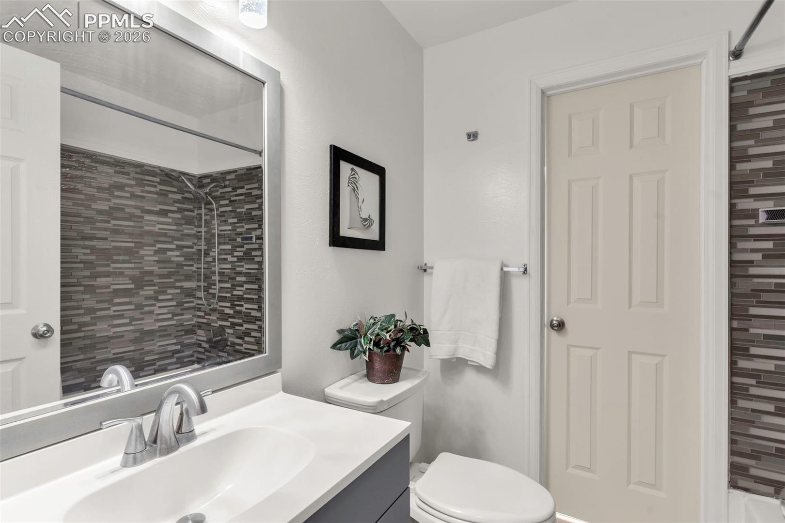 Photo 14 of 58 Briarwood Circle, Pueblo