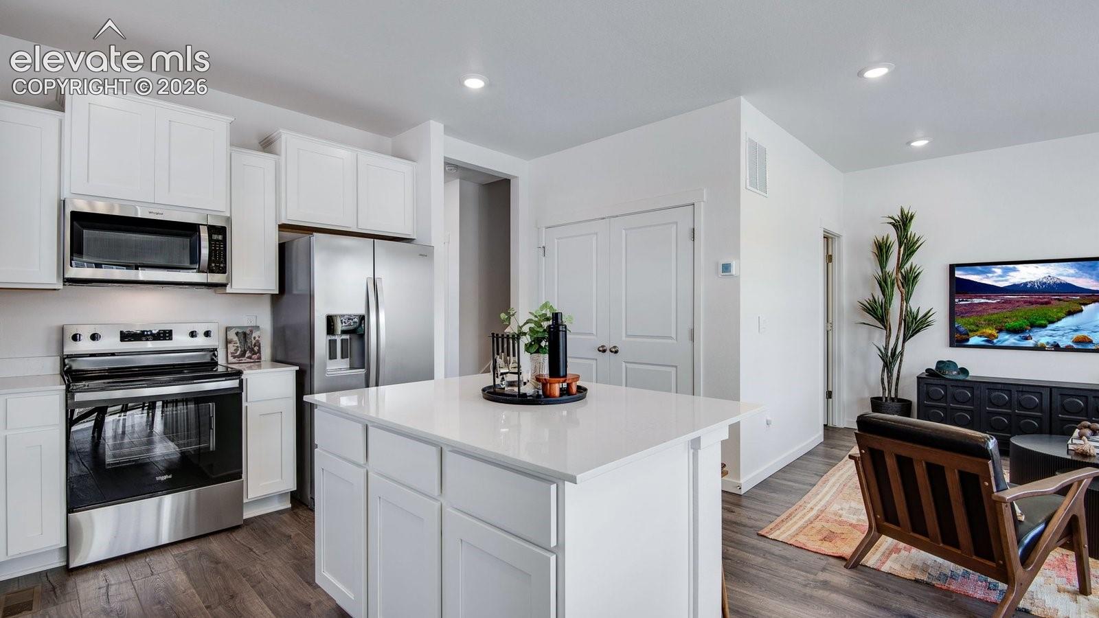 6689 Raven Ridge Ter, Colorado Springs, CO 80925