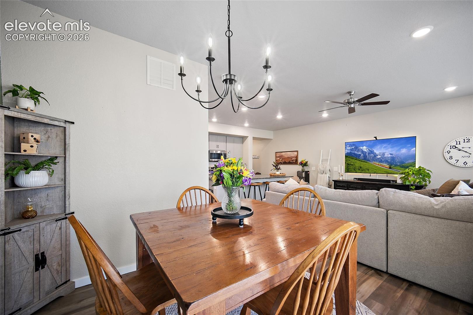 Photo 12 of 8122 Grey Bark Way, Colorado Springs