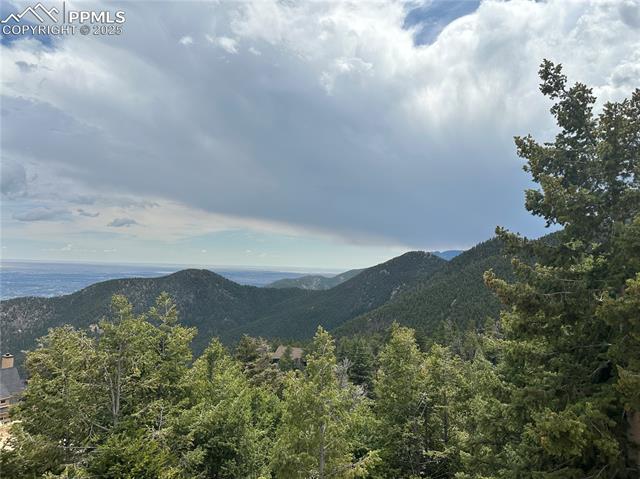 Looking South at Cheyanne Mountain and beyond!
