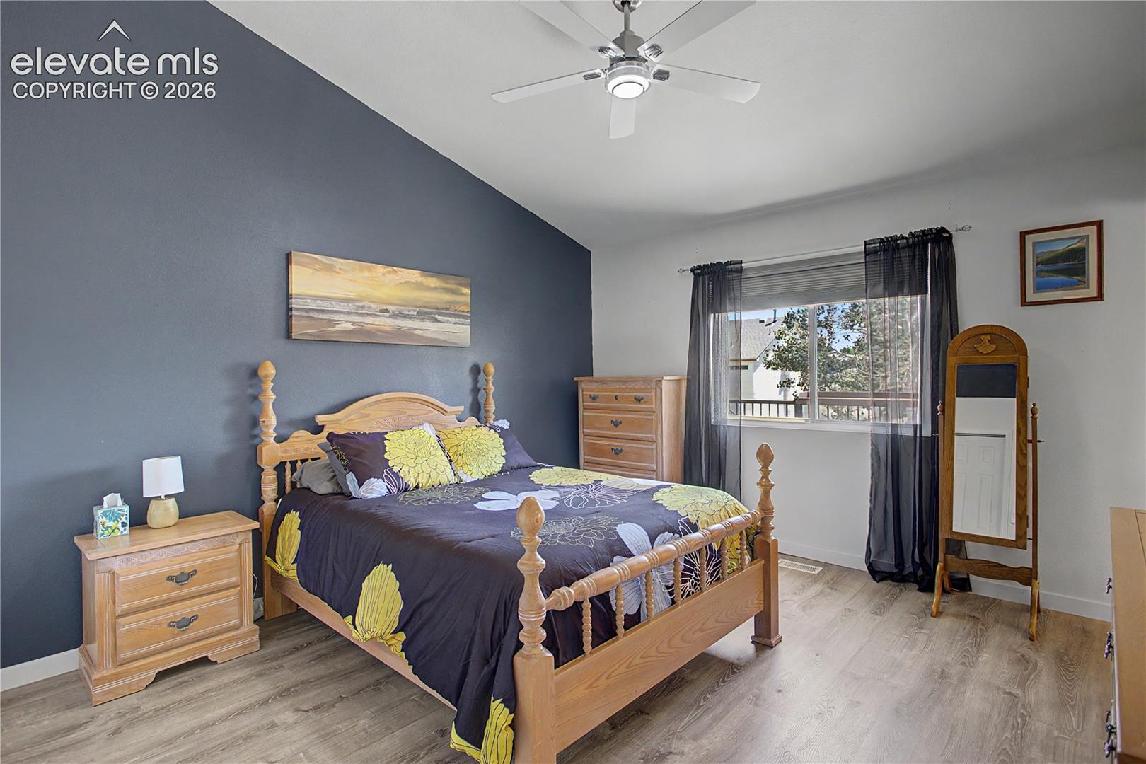 Master with vaulted ceilings