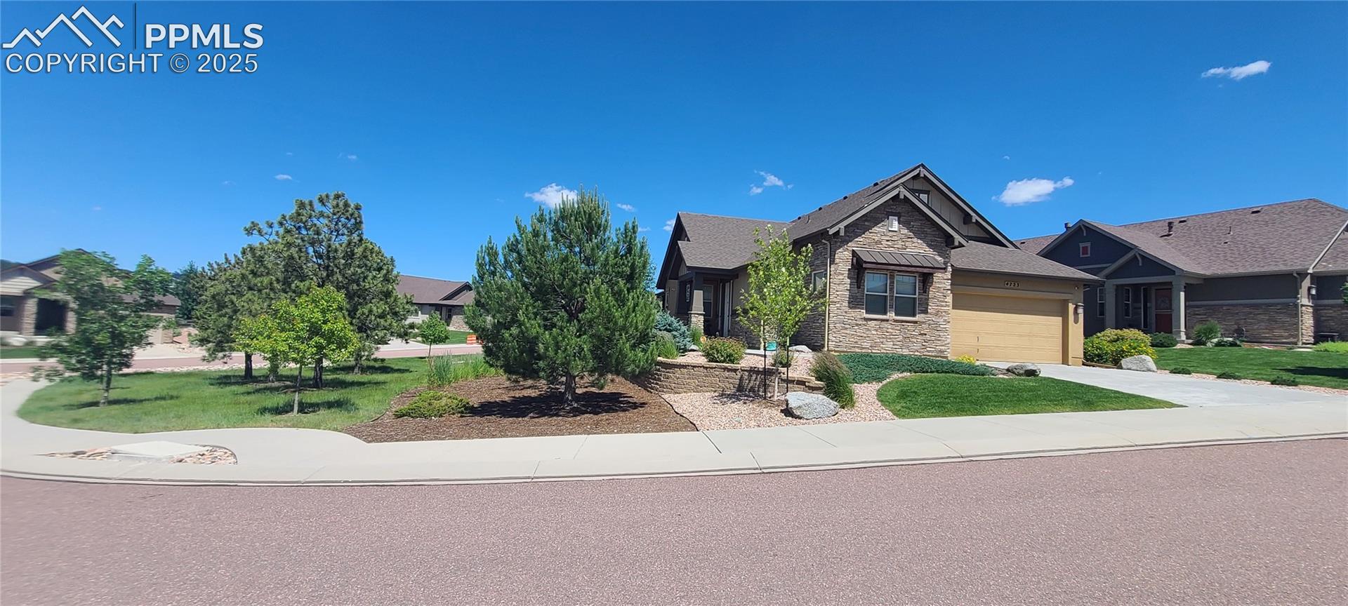 Featured Homes For You