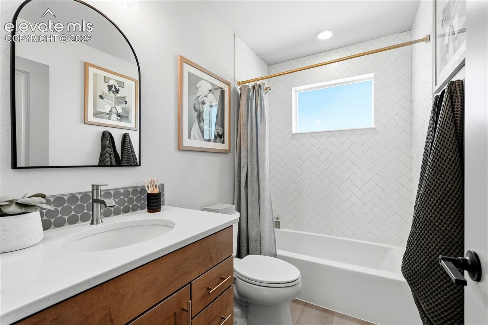 Photo 14 of 8711 Shorewood Drive, Colorado Springs