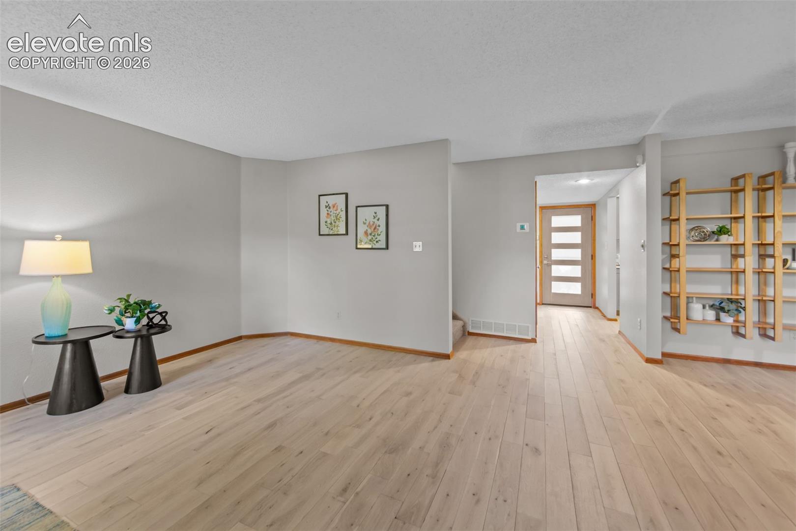 Photo 11 of 170 Creekside Lane, Colorado Springs