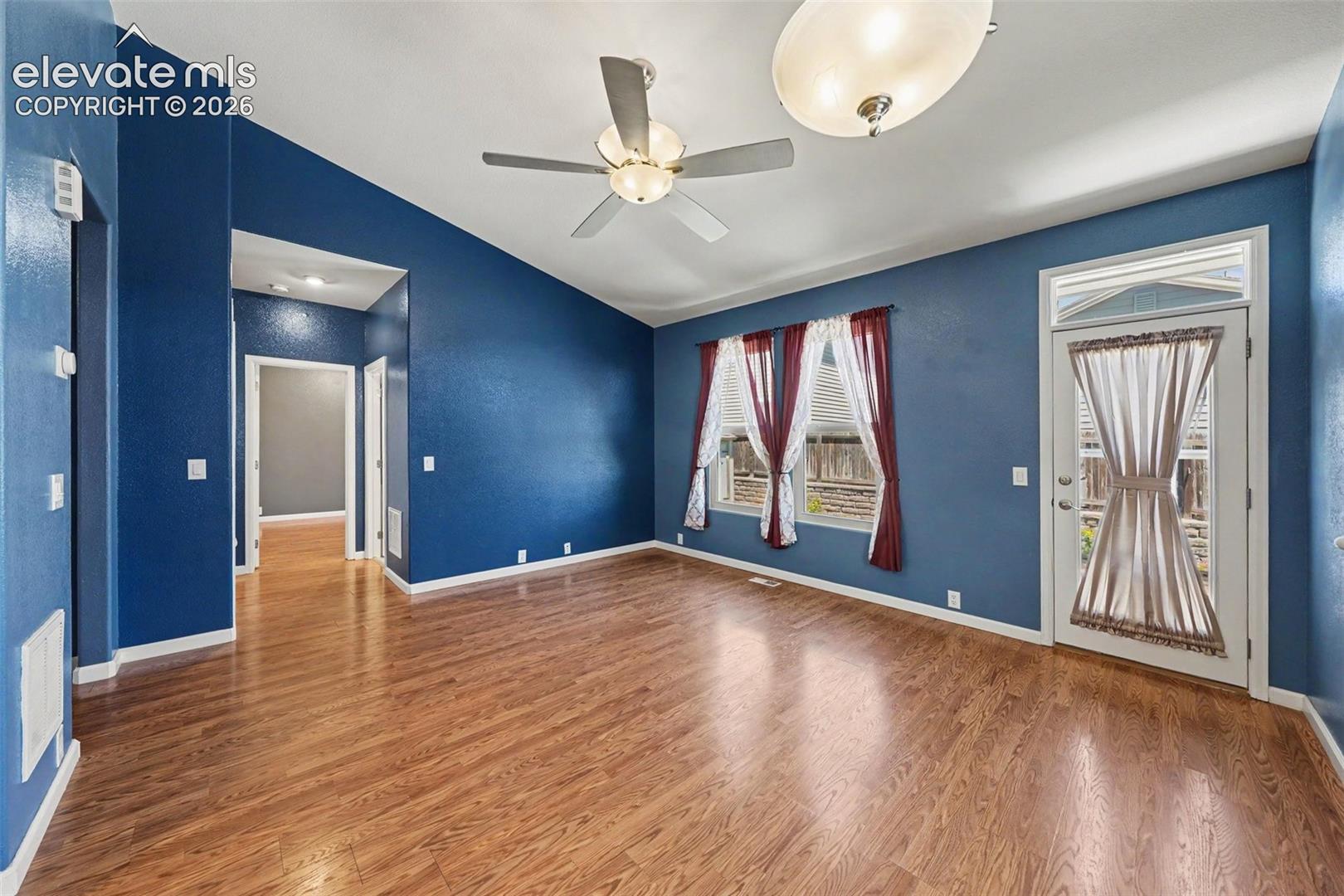 Photo 6 of 11938 Rodez Grove, Peyton