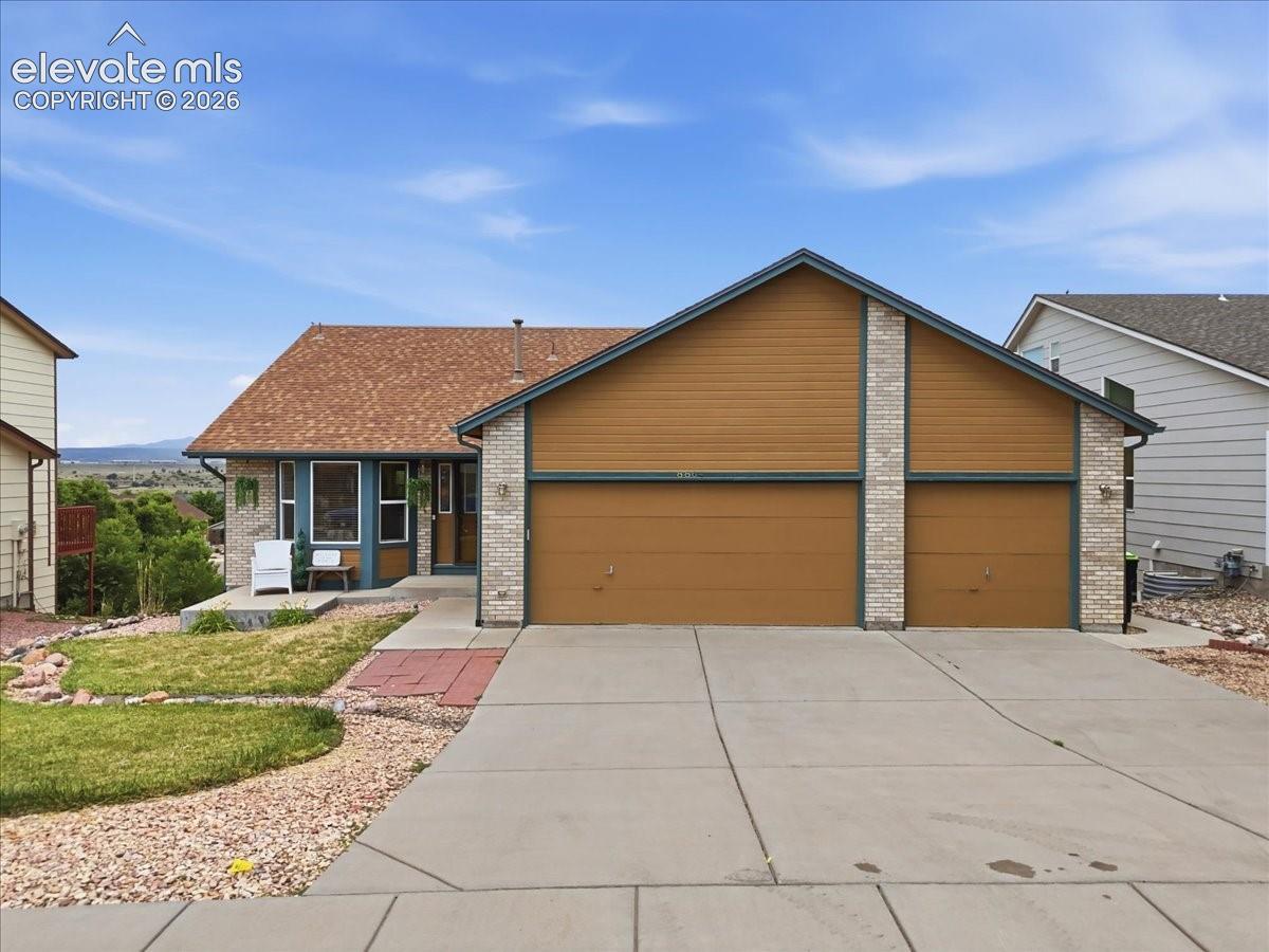 8864 Monterey Way, Fountain, CO 80817