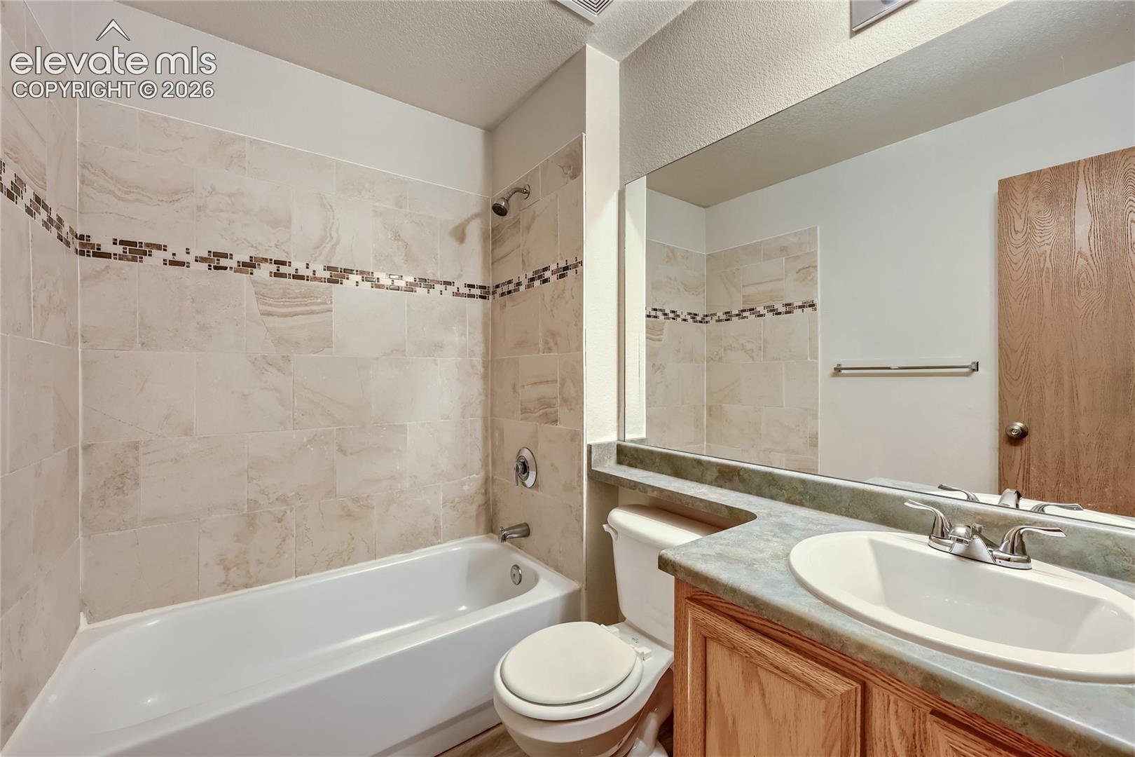 Photo 11 of 5216 Suburban Drive, Colorado Springs