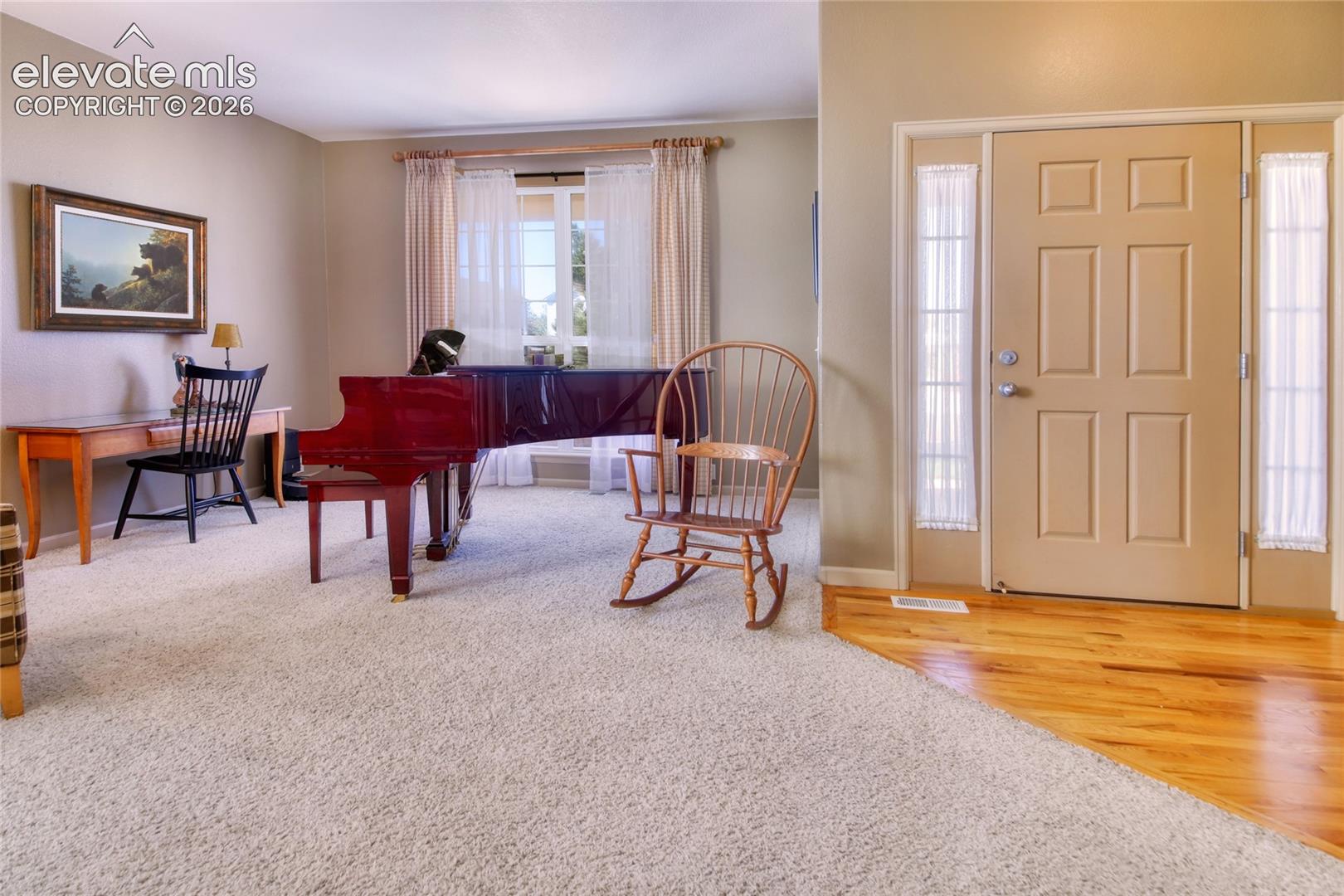 Living room piano space