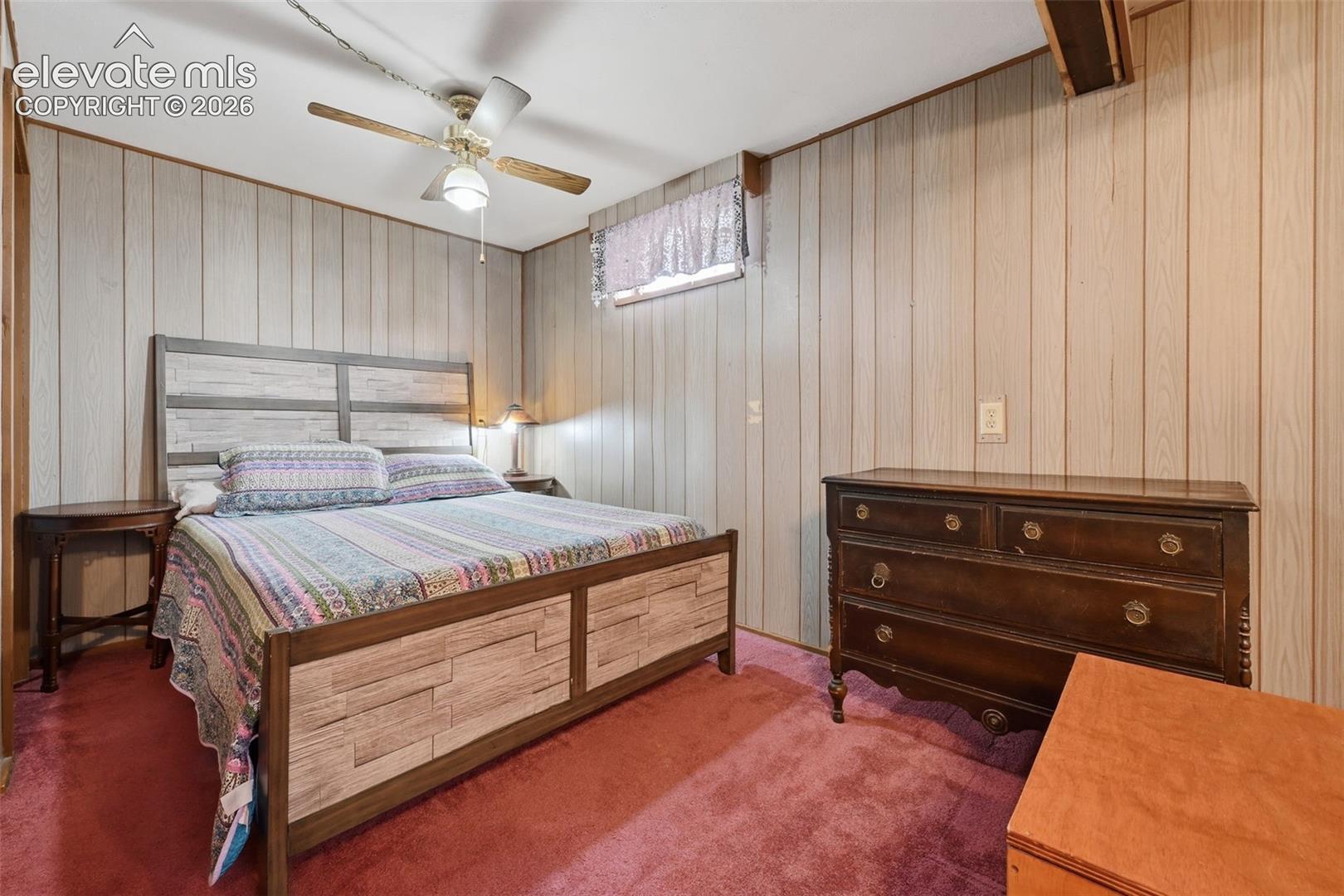 Basement Extra-large Bedroom 3