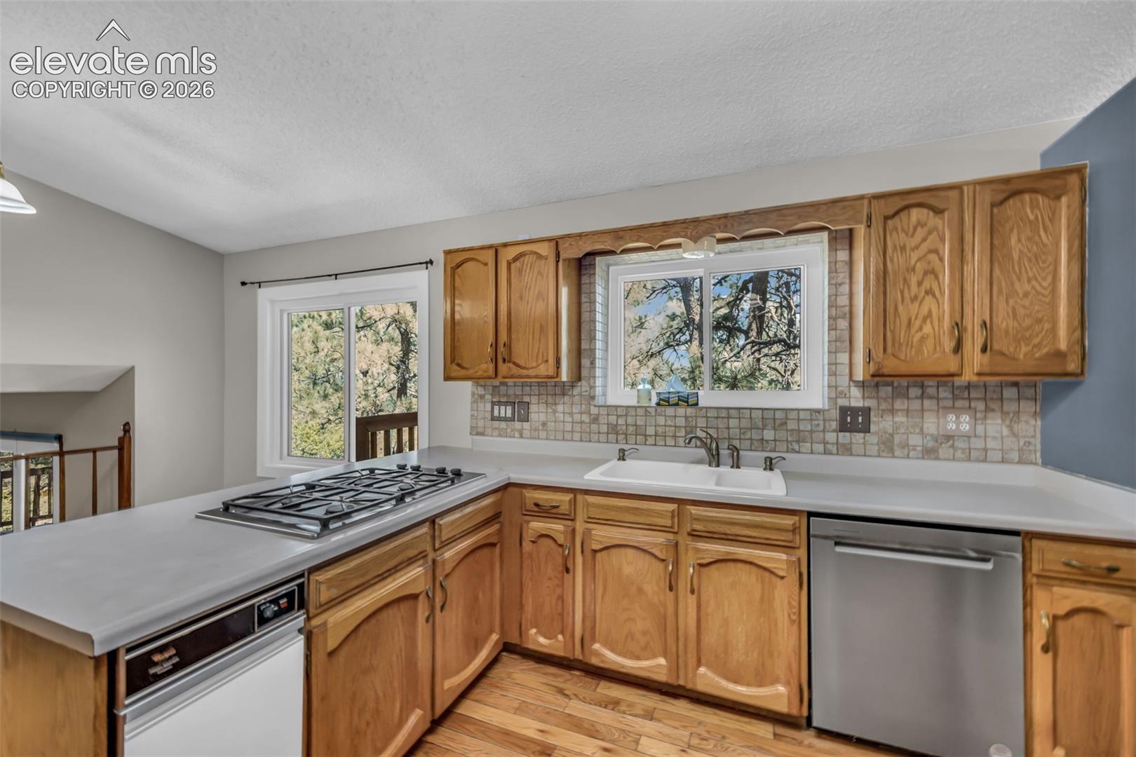 Photo 8 of 1928 Brookdale Drive, Colorado Springs