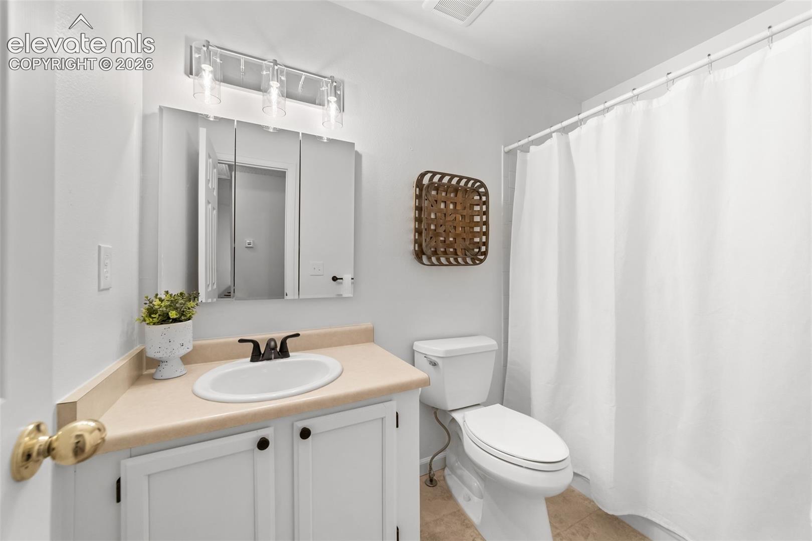 Photo 13 of 7504 Picacho Court, Colorado Springs