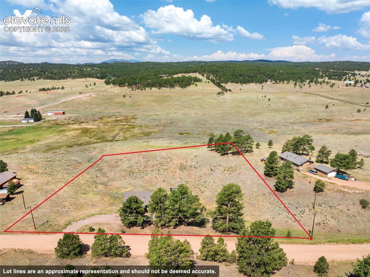 Property Lines are Approximate and not a survey
