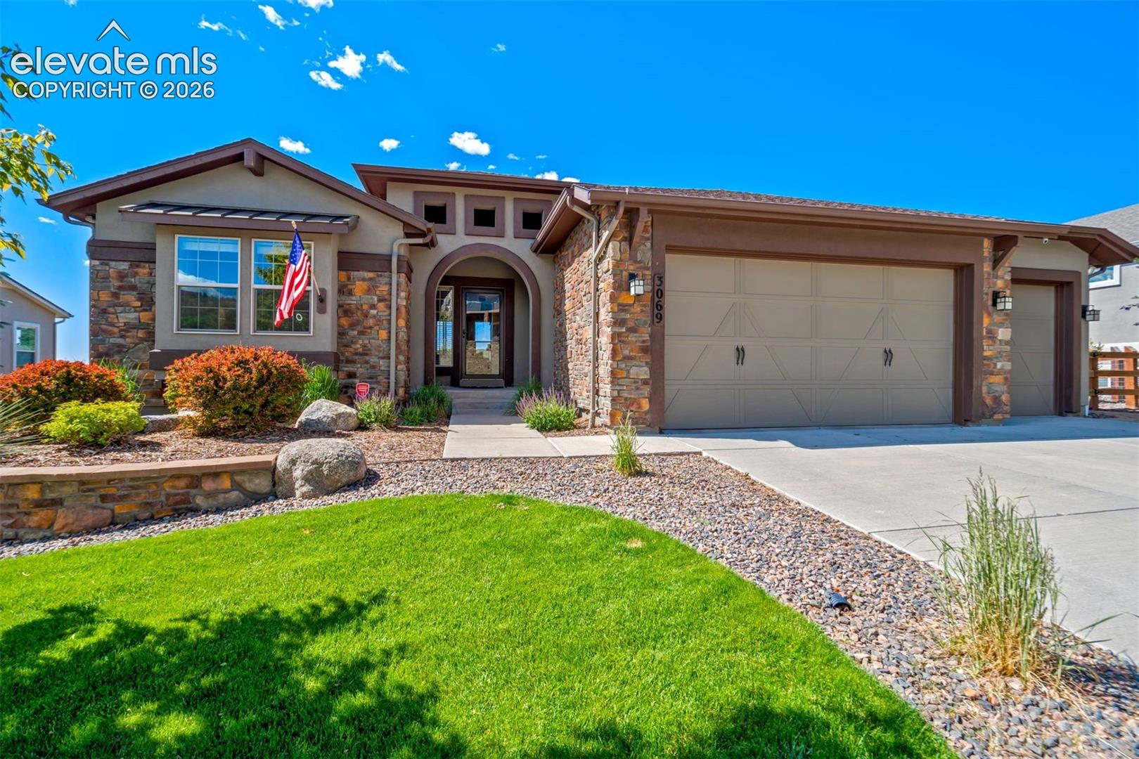 3069 Lakefront Dr, Monument, CO 80132