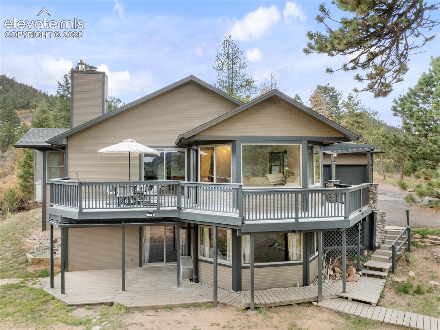 Large wrap around deck