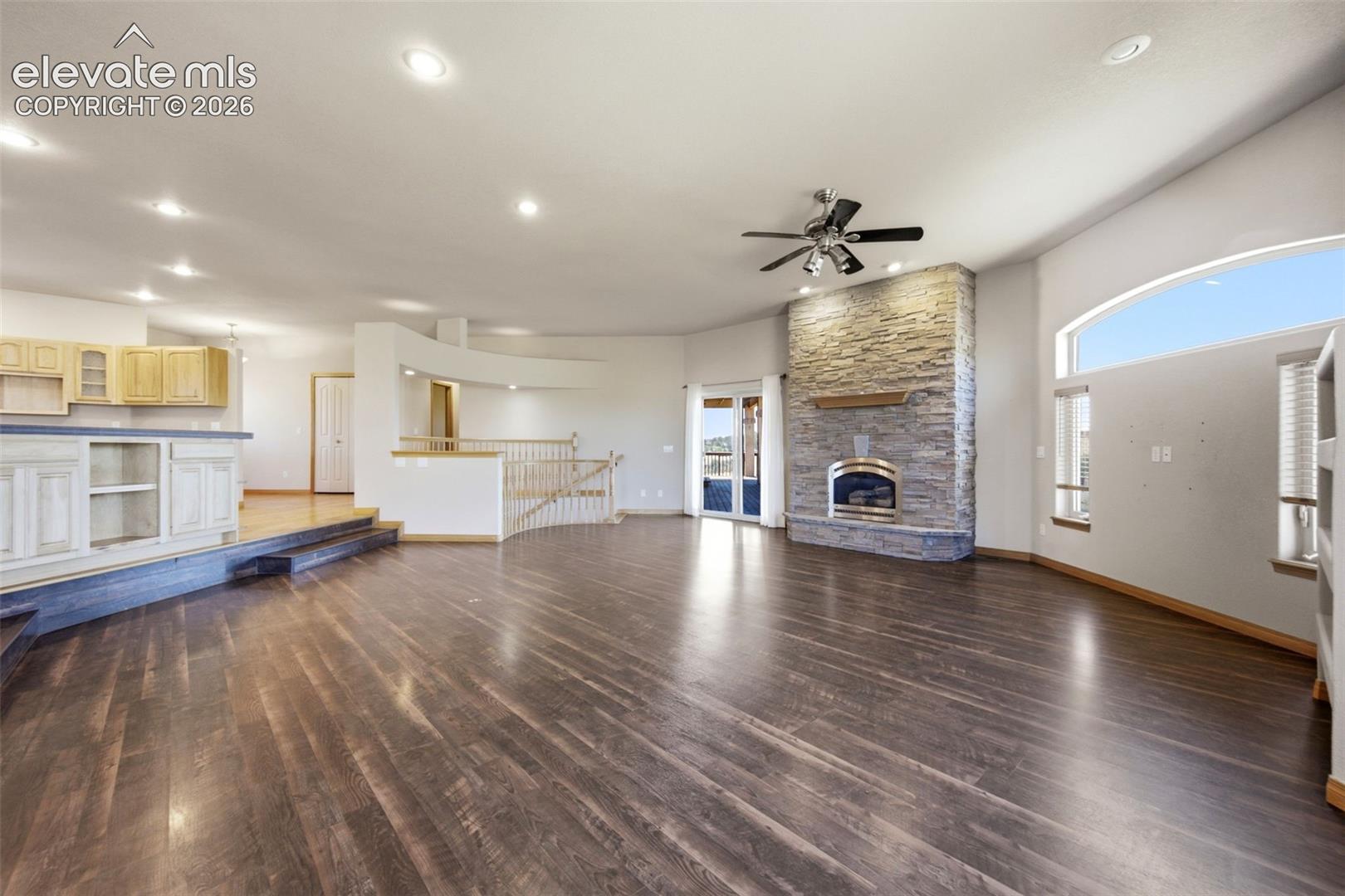 Spacious Living Room with fireplace
