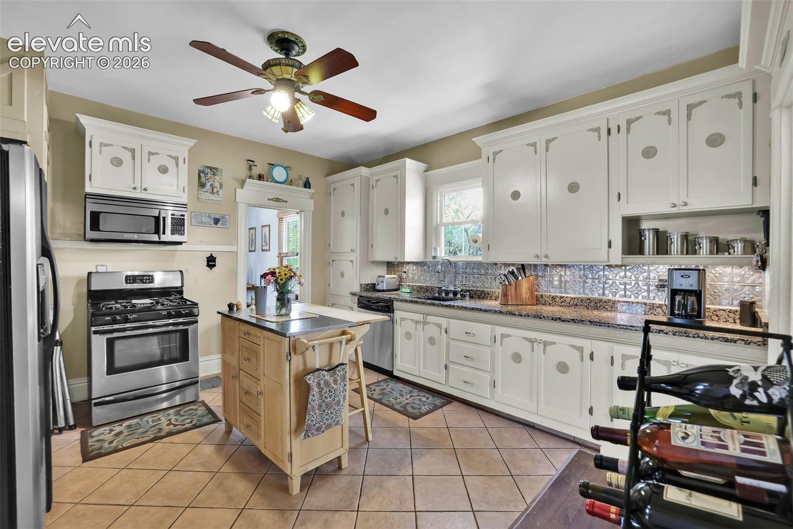Photo 19 of 1302 E Platte Avenue, Colorado Springs