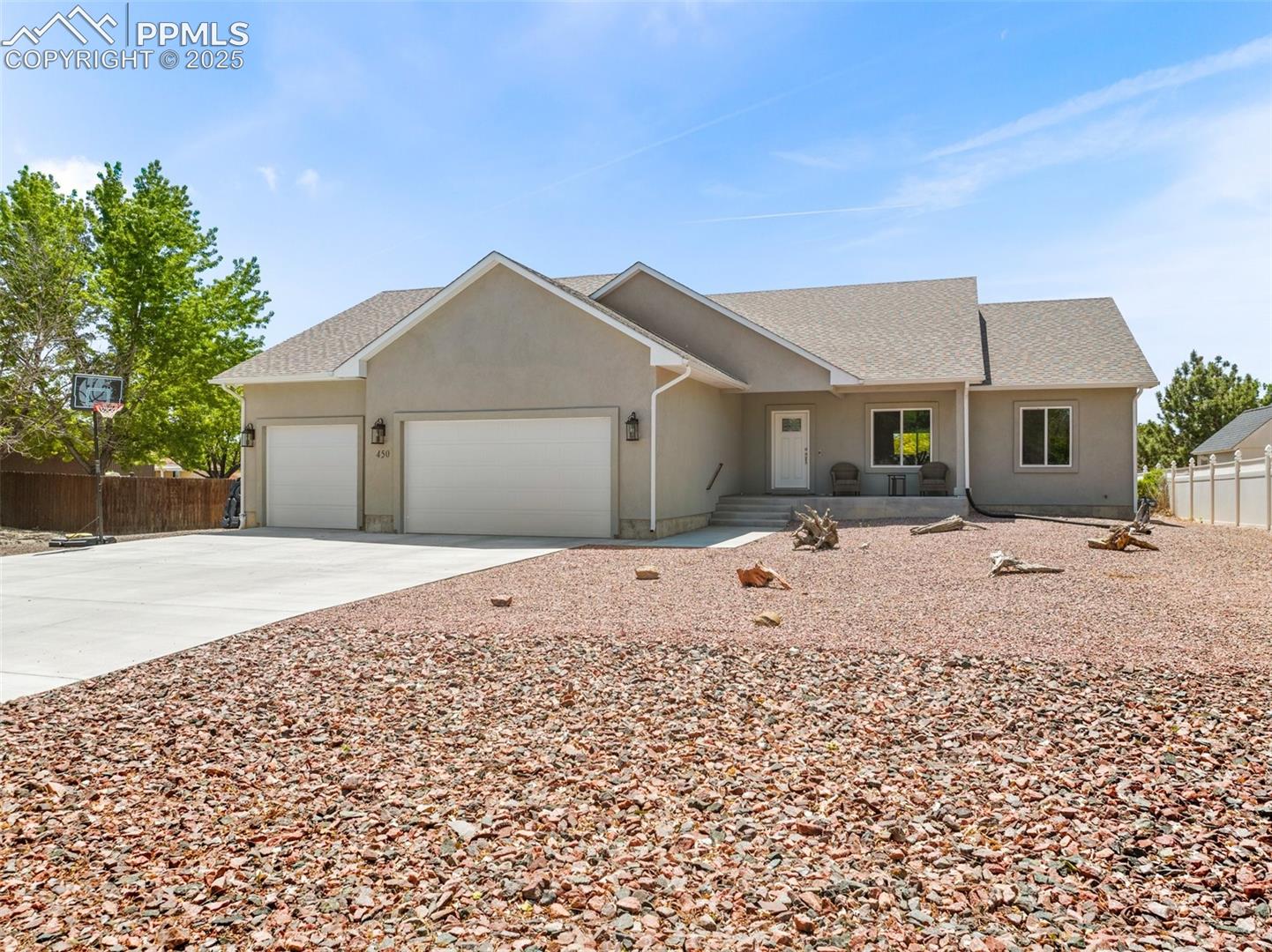 450 W Venturi Dr, Pueblo West, CO 81007